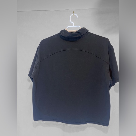 Lululemon Mock Neck/Turtleneck Relaxed Black T-Shirt - Picture 3 of 4
